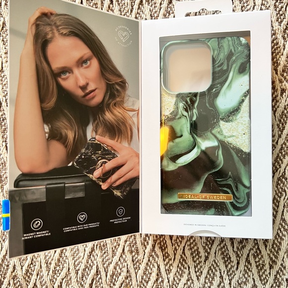 iPhone 13 pro case! - Picture 3 of 3